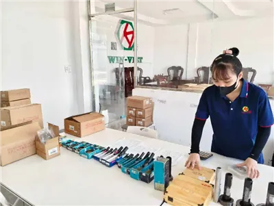 3 Hal Penting dalam Pengiriman Sampel: WIN-VIET Mengajari Anda Menghindari Pe...